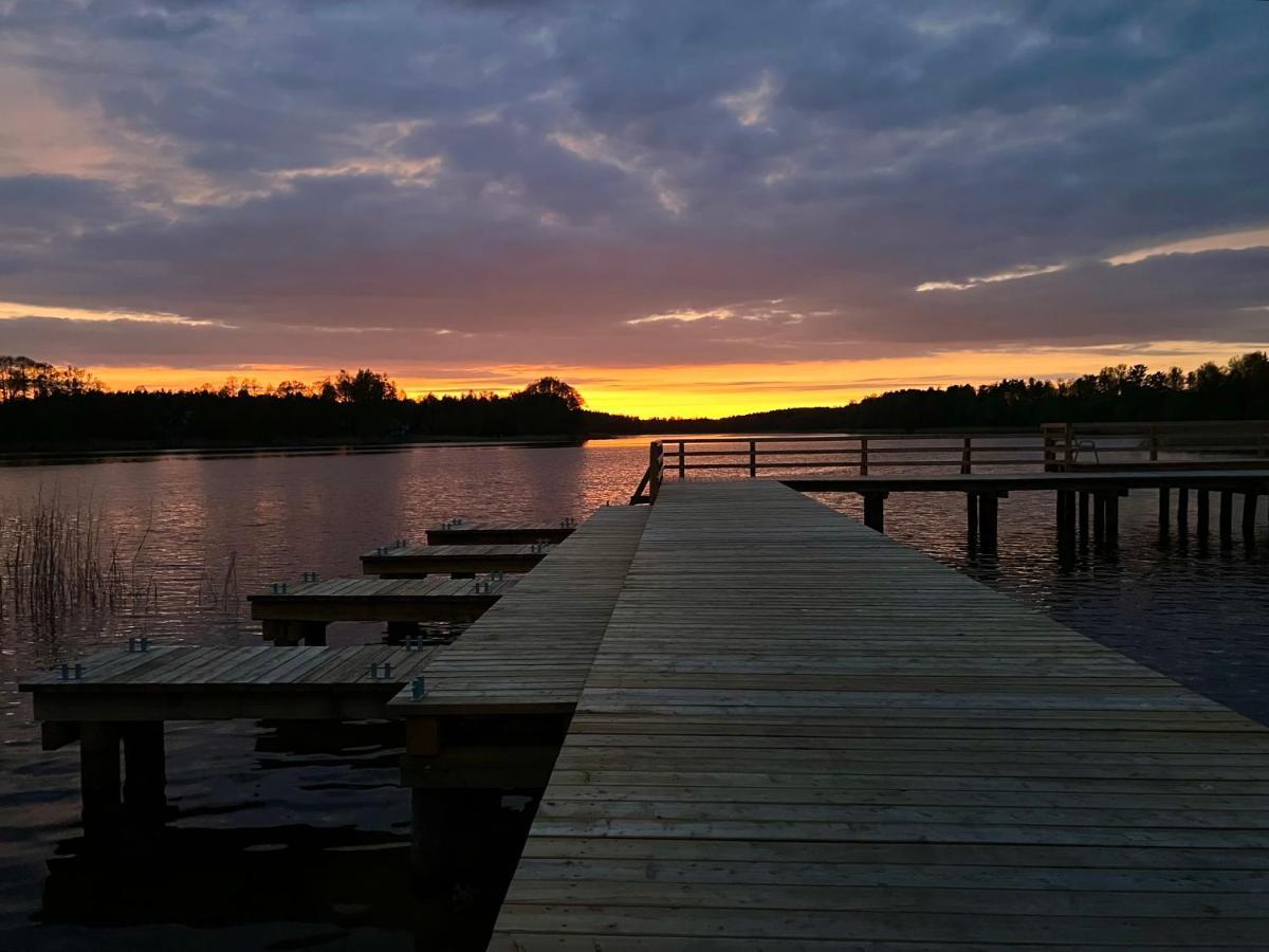 Domek Nad Jeziorem Piasutno Mazury Luaran gambar